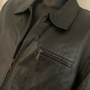 Liz Baker Essentials Genuine Leather Jacket! Women size XL